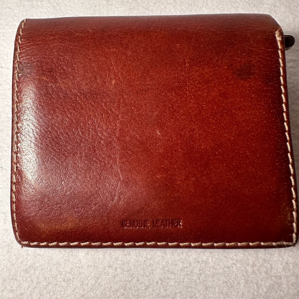 Fossil Rich Brown Leather Wallet - Picture 3 of 11